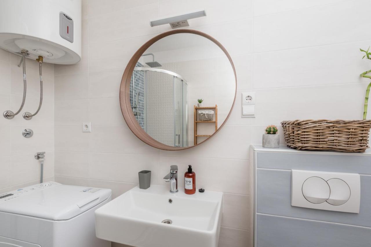 זאדאר Apartment Angelina Free Public Parking מראה חיצוני תמונה